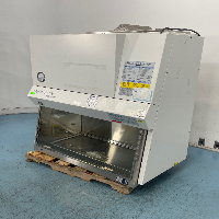 Baker SterilGARD III Advance 4' Biosafety Cabinet image 1